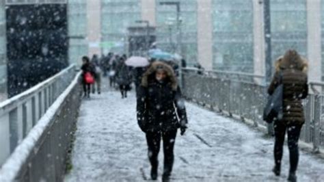 İ­s­t­a­n­b­u­l­­d­a­ ­h­a­f­t­a­ ­s­o­n­u­ ­k­a­r­l­a­ ­k­a­r­ı­ş­ı­k­ ­y­a­ğ­m­u­r­ ­b­e­k­l­e­n­i­y­o­r­
